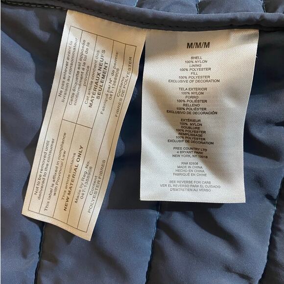 Free Country Woman’s Puffer Coat Medium Blue Zip Up With Pockets - Picture 5 of 8